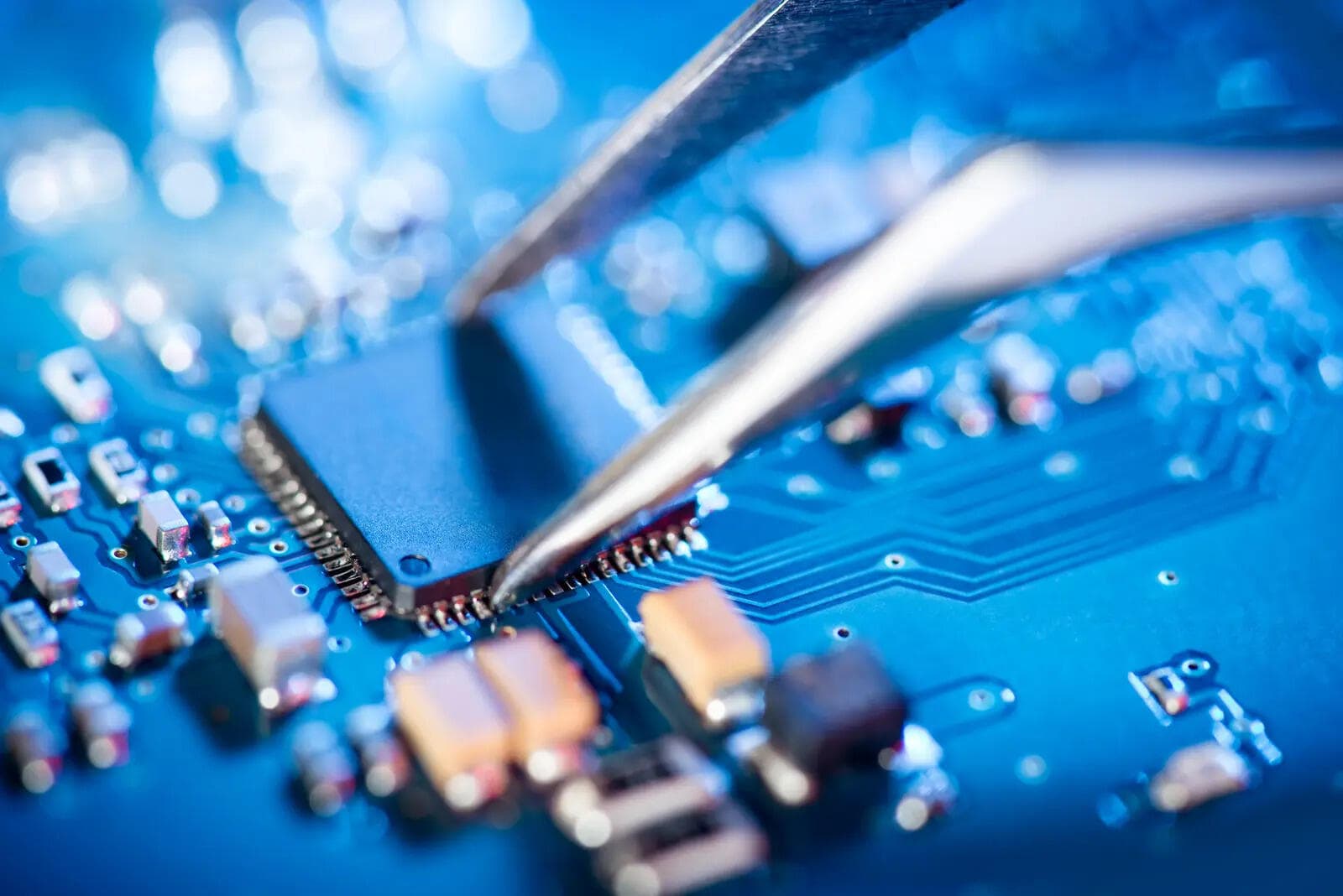 Etched Raises $300M for AI Chips, Valuation Hits $10.3B