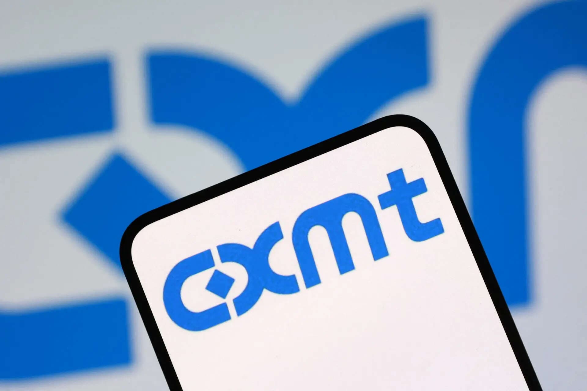 Indian Markets Witness Chinese Chipmaker CXMT's Explosive Debut Rise