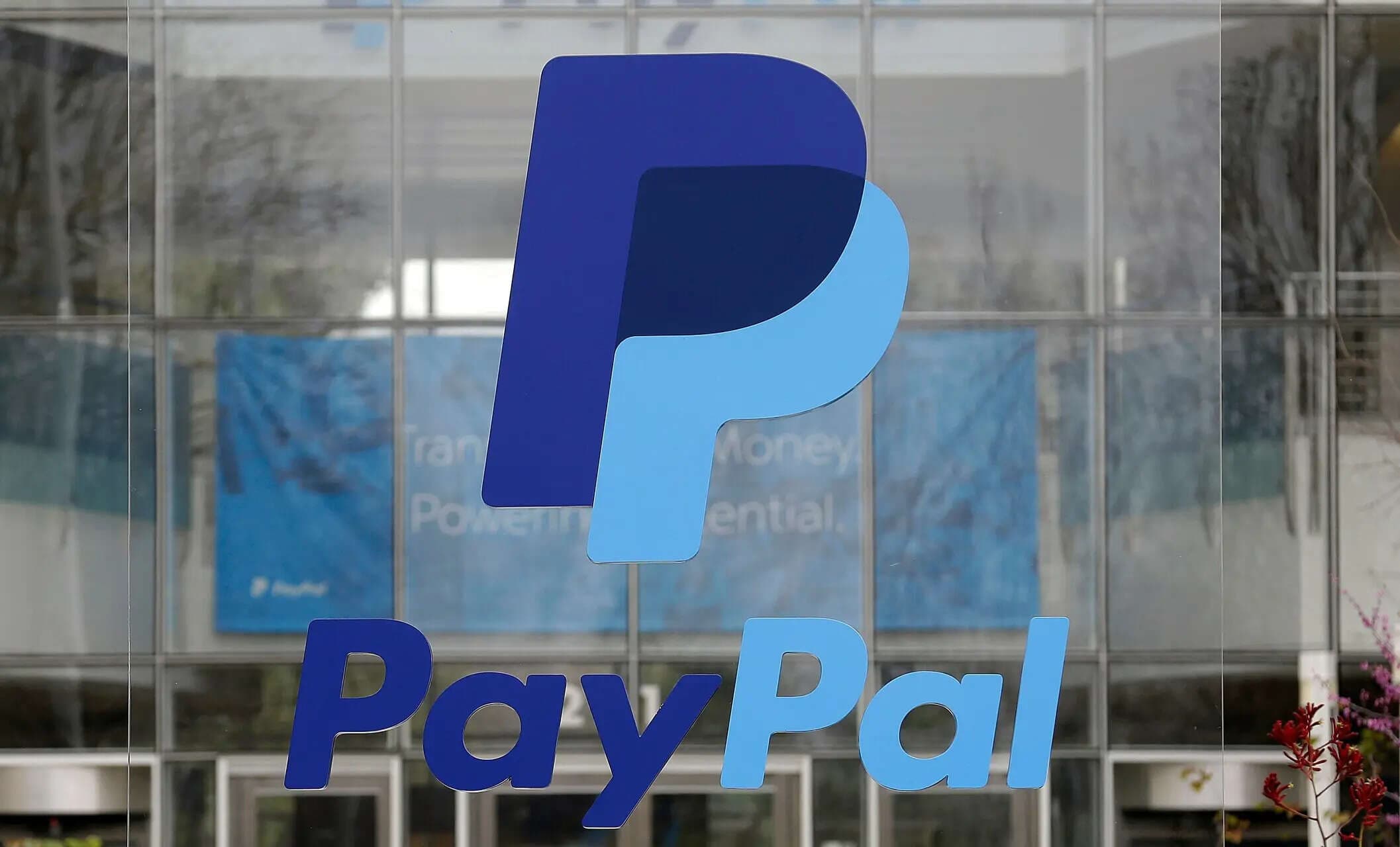 PayPal's Make-or-Break Quarter Brings Hope Amid Ongoing Restructuring Speculations
