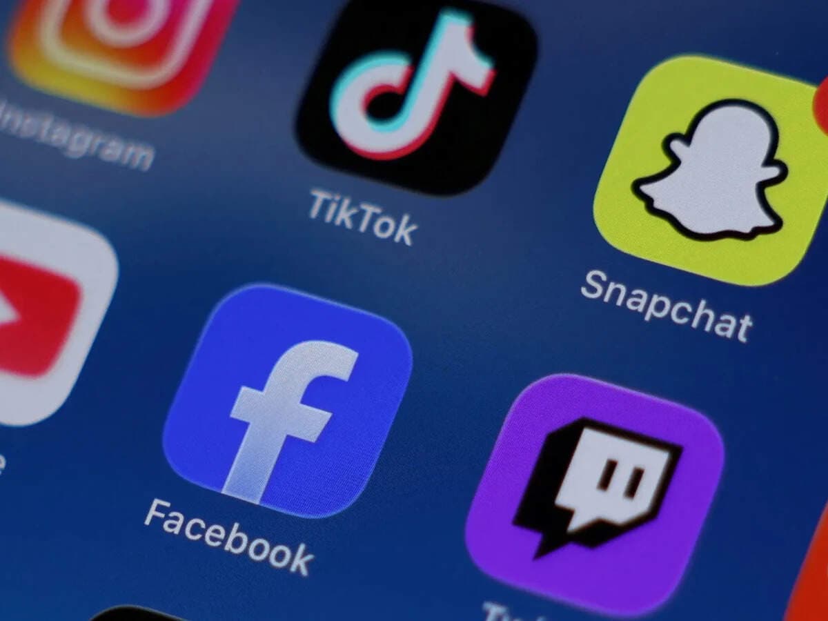 Indian Parliament Grills Tech Giants on Social Media Regulation