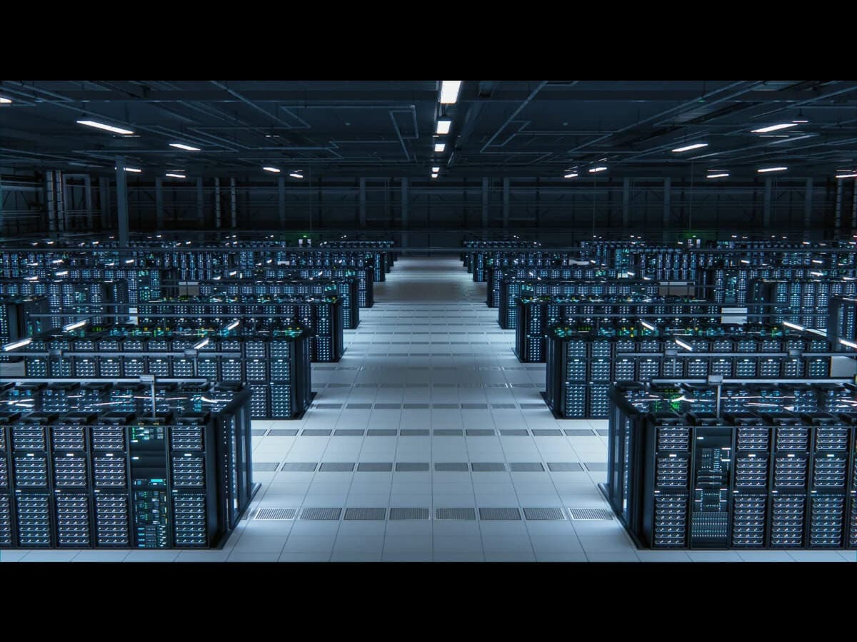 India's Future Data Hubs Must Run Primarily on Renewable Energy Sources