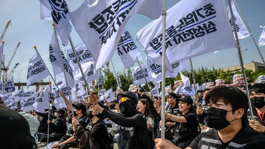 Korean Unions Shift Gears with Historic Samsung Pay Deal Agreement