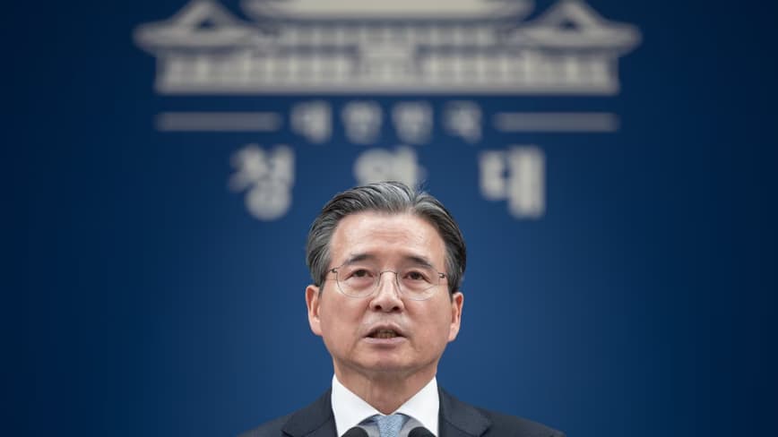 Korea's policy chief cautions chip boom may drive up housing prices