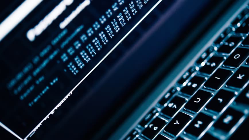 Russian APT groups leverage year-old WinRAR vulnerability against Ukraine