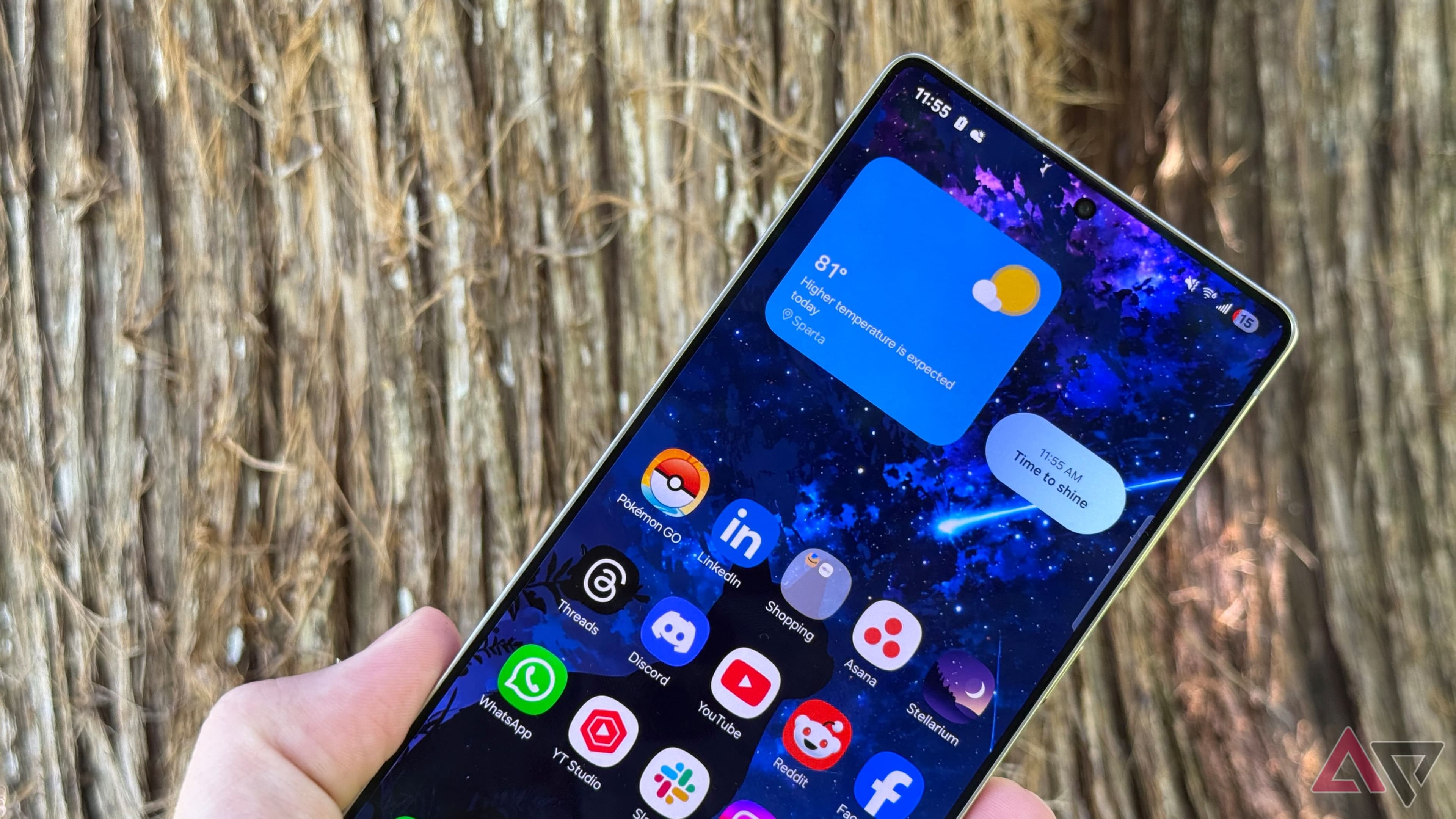 One UI 8.5 finally arrives on Galaxy S25 phones in the US
