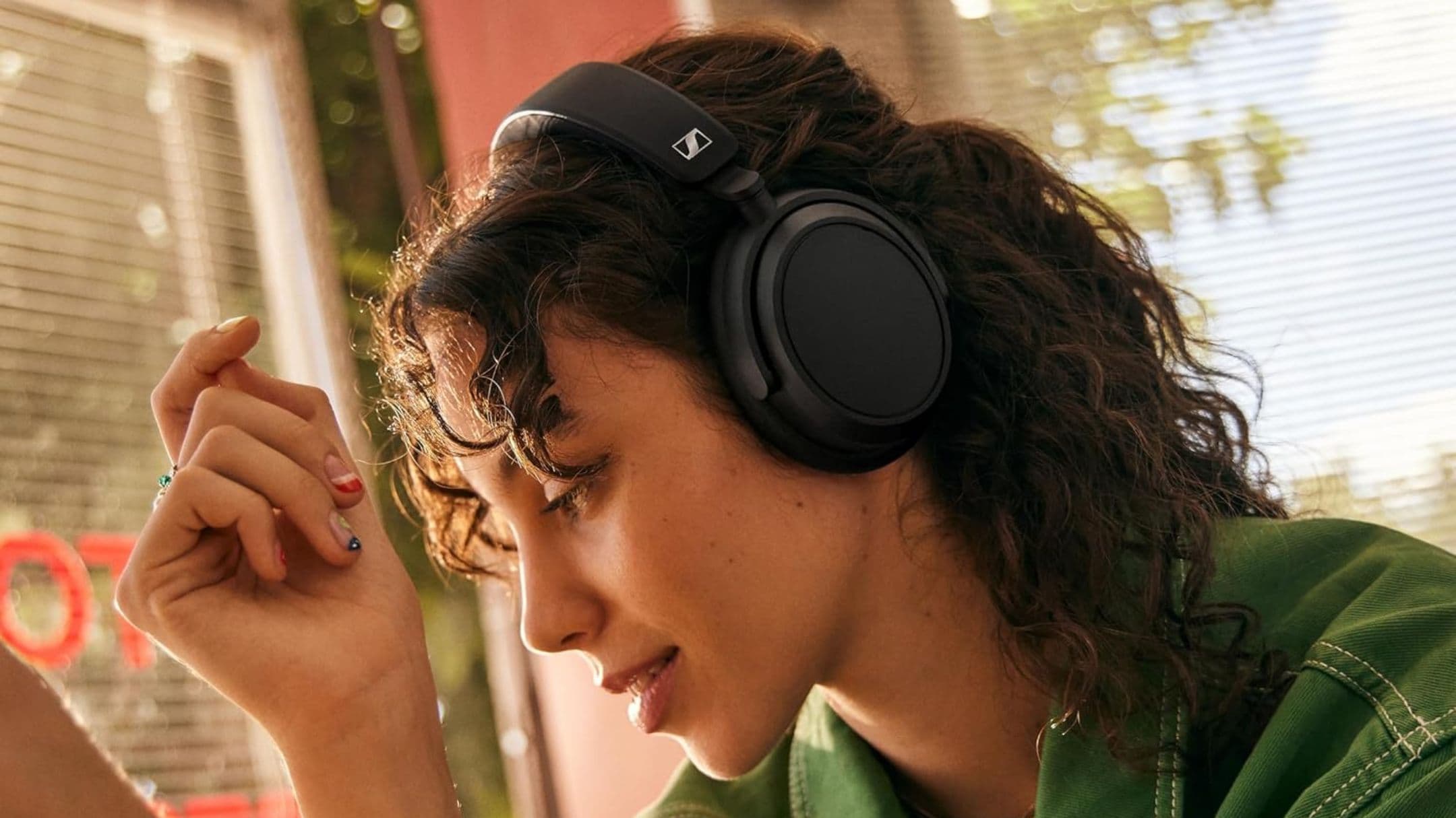 Sennheiser finally discounted its marathon battery headphones to a price worth considering