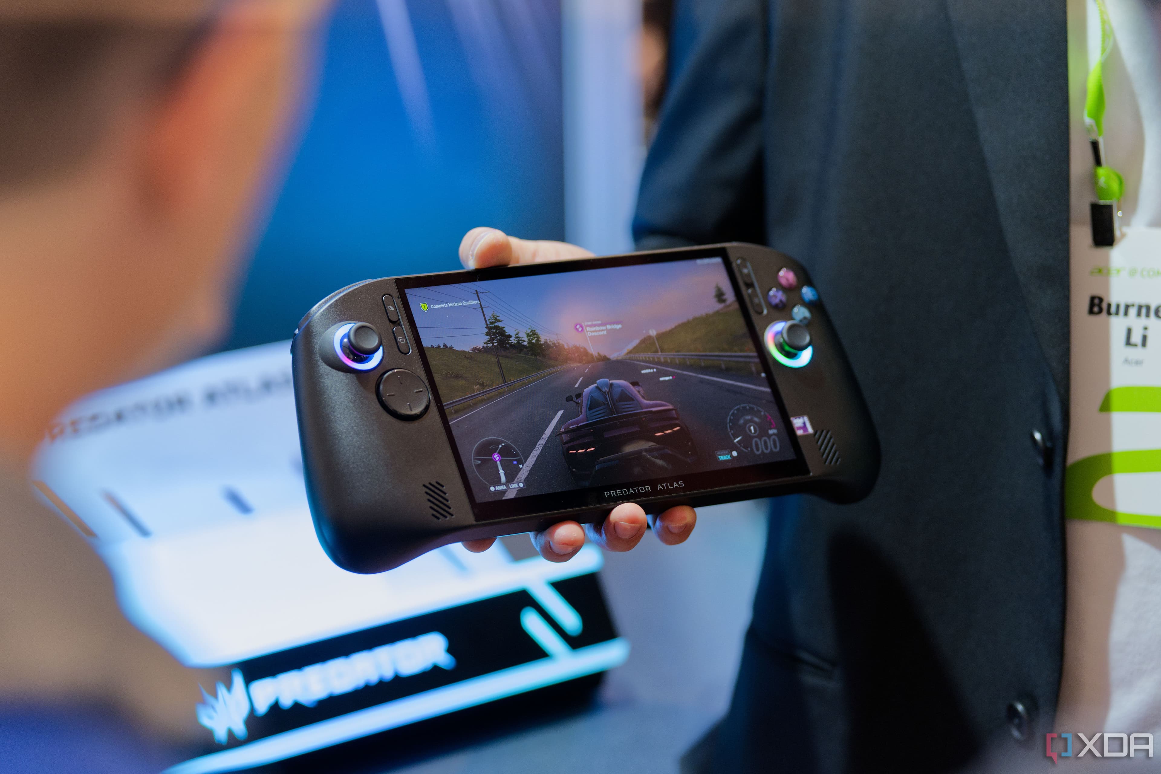 Intel's New Gaming Handhelds Challenge AMD's Dominance