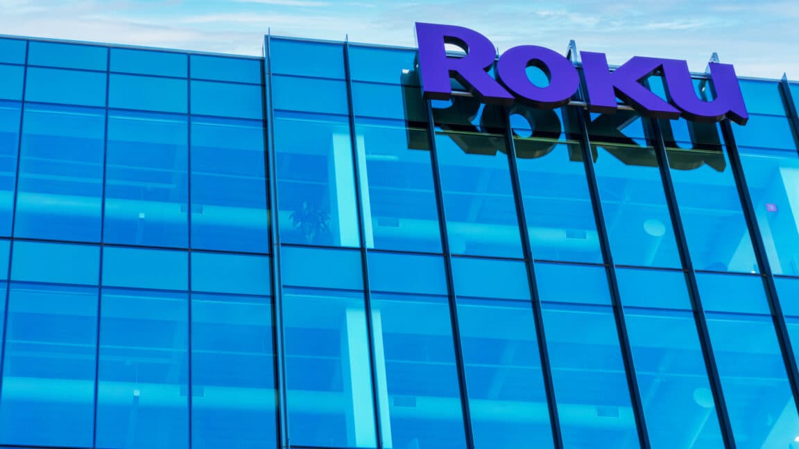 Foxโs $22B Roku acquisition aims to expand its reach into smart TVs, advertising