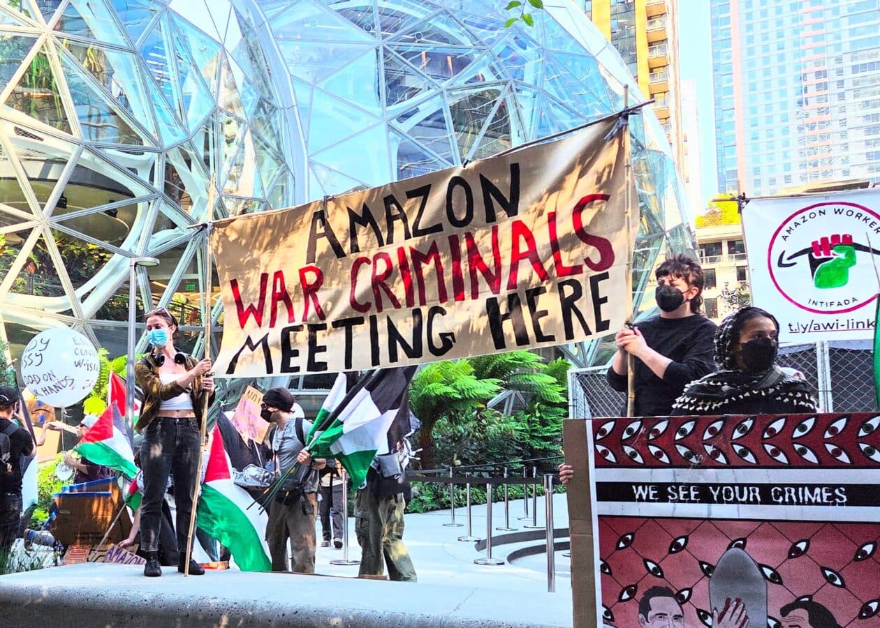 Amazon Spheres hosts pro-Palestinian protest against company's Israel ties