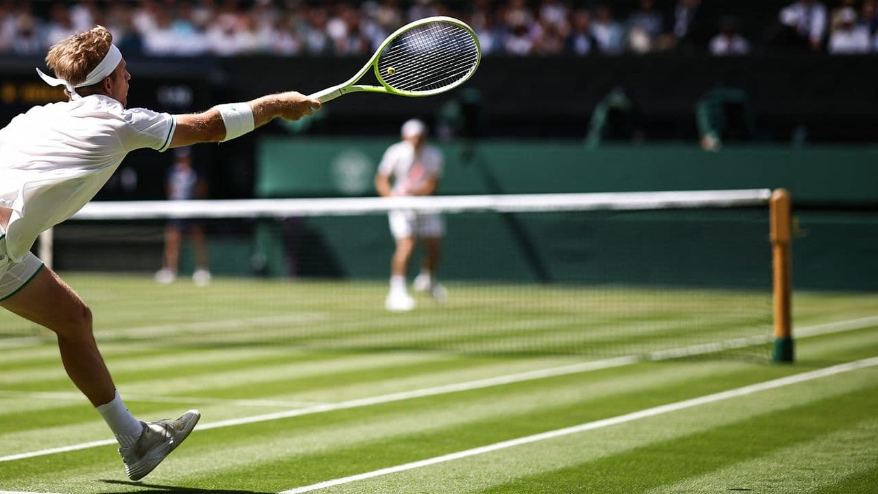 Is the heatwave turning your grass brown? An expert recommends watering your lawn the ‘Wimbledon way’