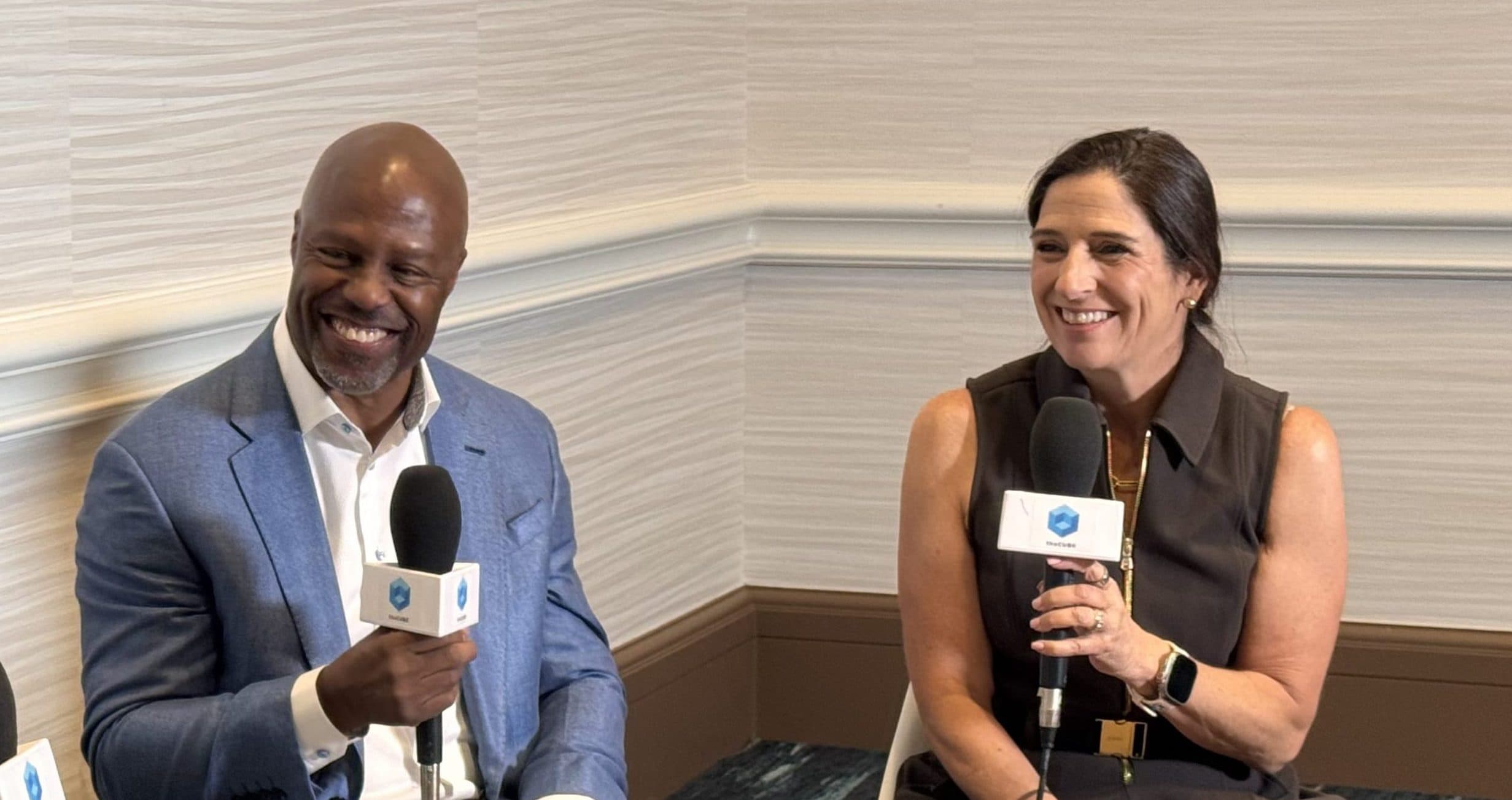 AI is propelling enterprises toward digital workforces, signaling a leadership overhaul