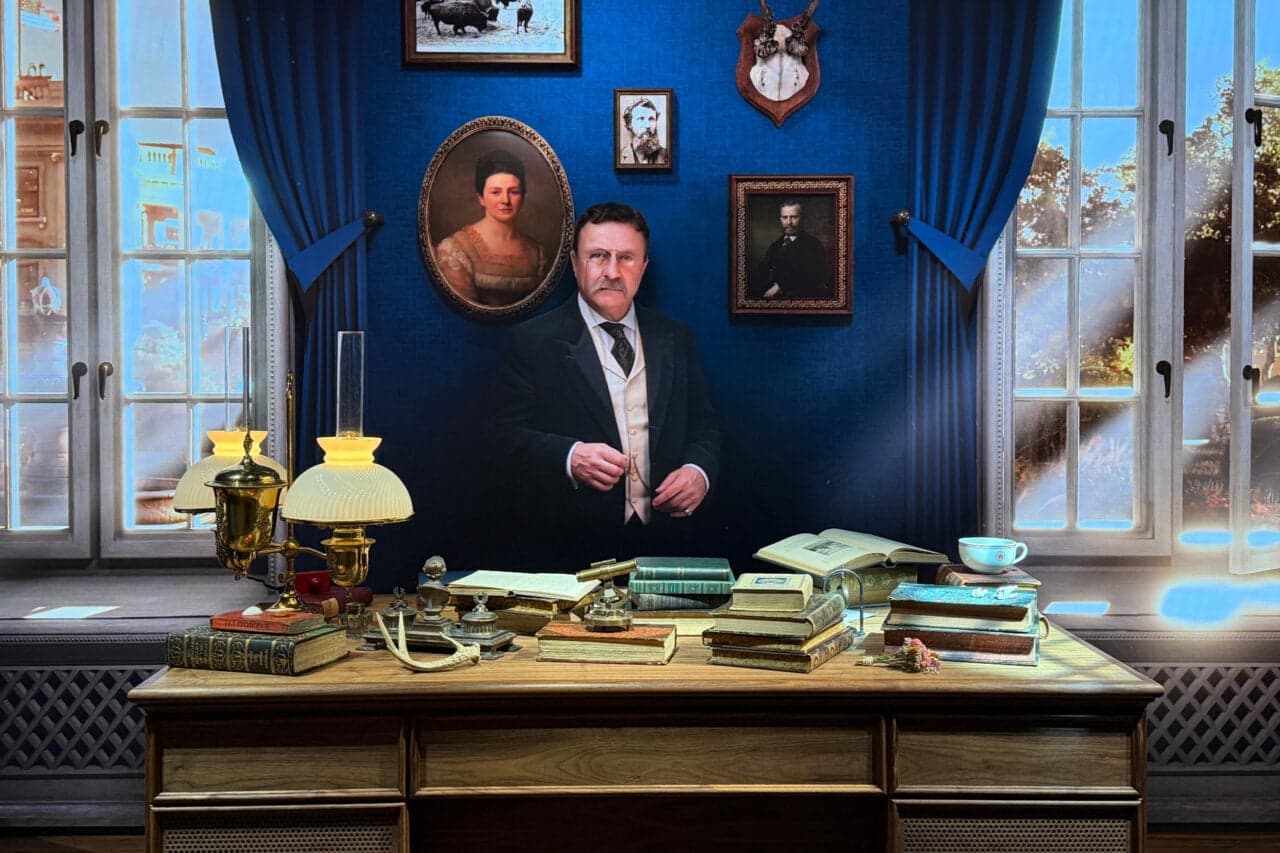 Trump Engages in Dialogue with AI Version of Teddy Roosevelt on Panama Canal