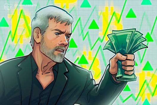 Strategy takes Bitcoin buying breather ahead of Q1 earnings report