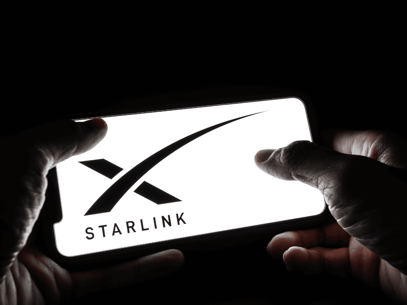 Starlink’s India Entry Faces Fresh Hurdle Over Satellite Data Routing Concerns