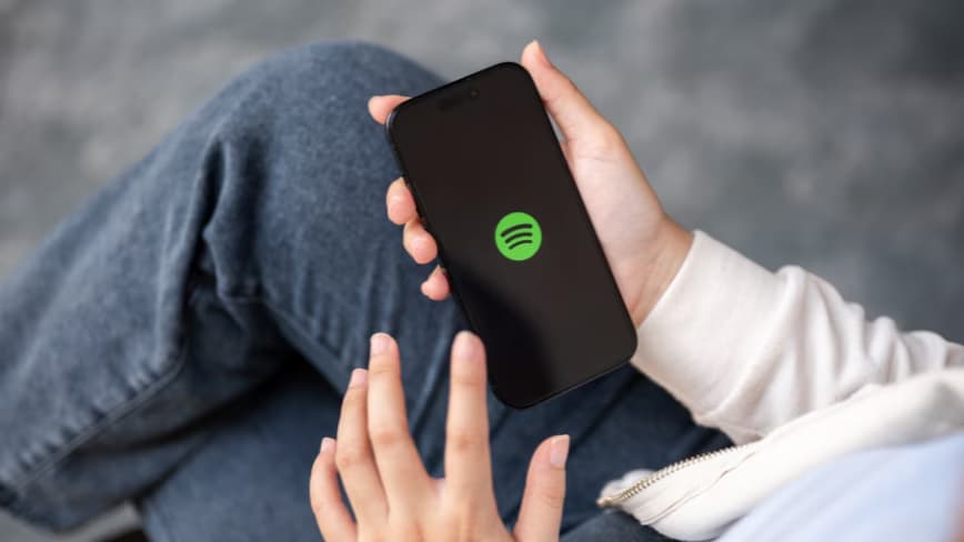 Spotify secures live concert video rights and exclusive tickets for fans