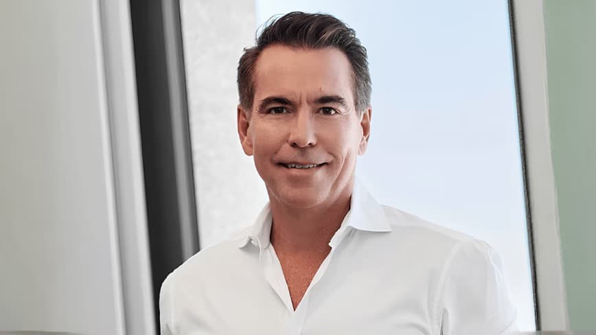$200 billion software investor proclaims end of โSaaSpocalypse,โ skeptics remain.