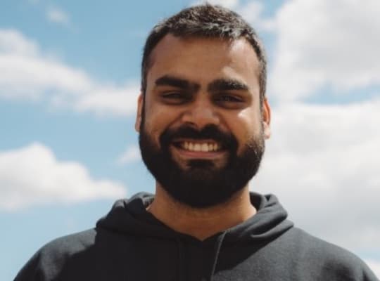 Harnessing AI for Mobile: Innovations in Creativity and Curiosity