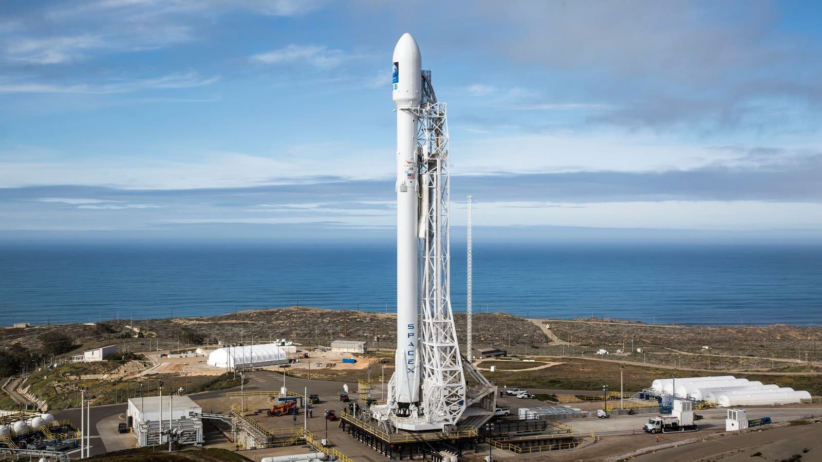Unraveling the Chaos: SpaceX's IPO Dilemma and the Controversial CEO Legacy