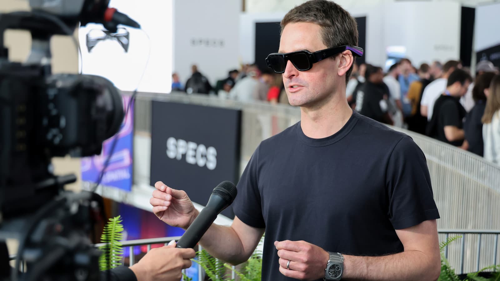 Evan Spiegel doesn't want you to call Snap Specs AI glasses