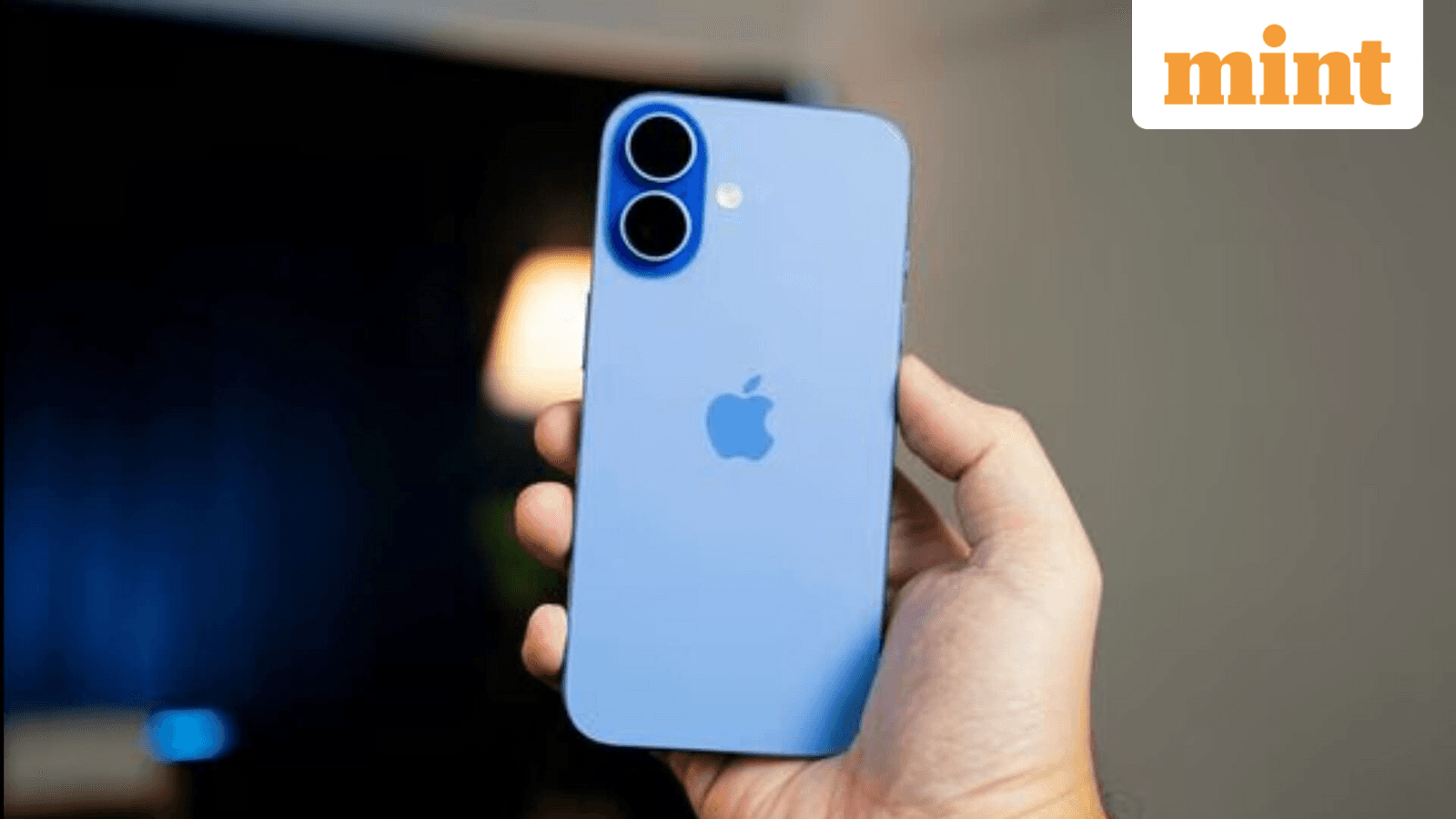Apple's AI Overhaul Leaves Low-Spec iPhones in the Dust
